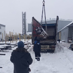 В конце прошло года завод ООО "РСМЕТАЛЛ" передал для нужд фронта 4 тонны труб!!!